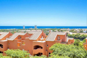 GF One bedroom apartment with sea and golf views